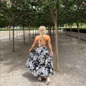 Open back lace-up floral dress